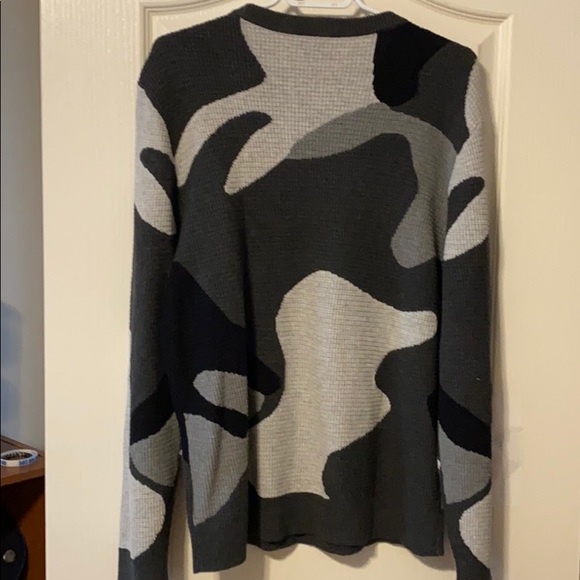 Express Men: Grey Camouflage crewneck (NEVER WORN) - Picture 3 of 3